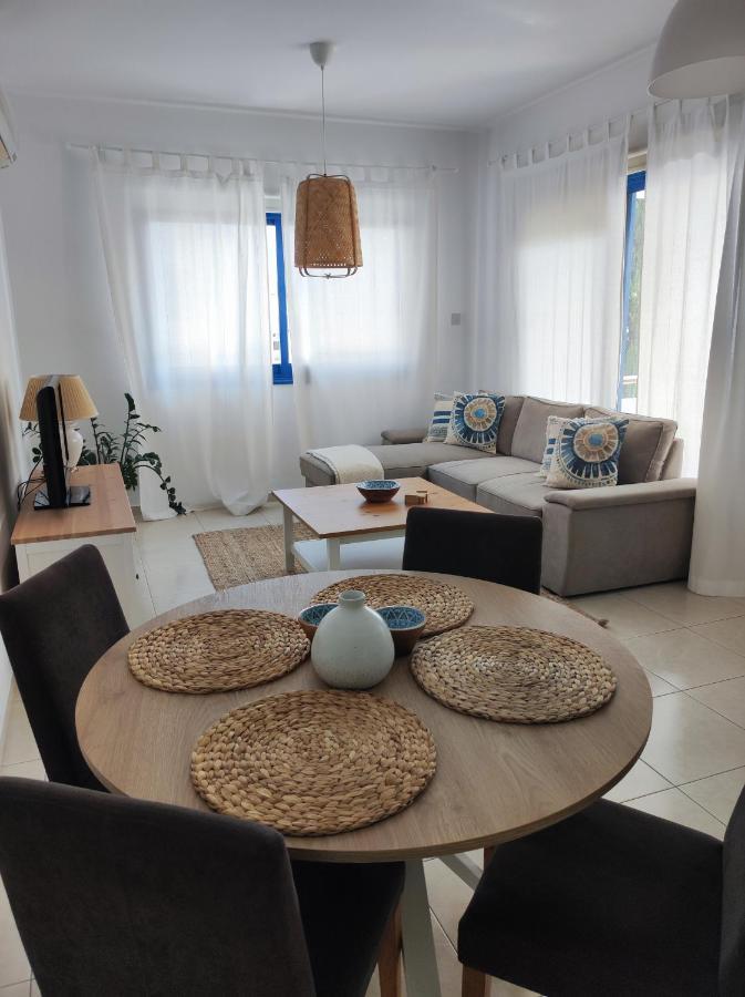 Apartamento Marina Gardens Paphos Exterior foto