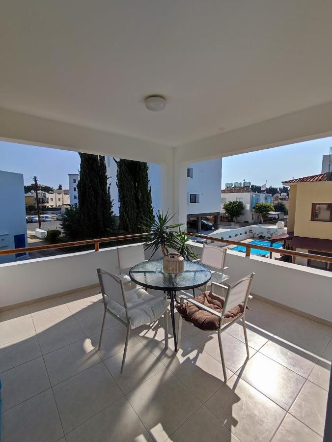 Apartamento Marina Gardens Paphos Exterior foto