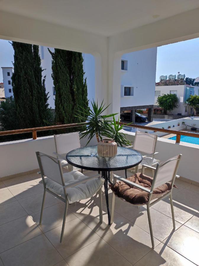 Apartamento Marina Gardens Paphos Exterior foto